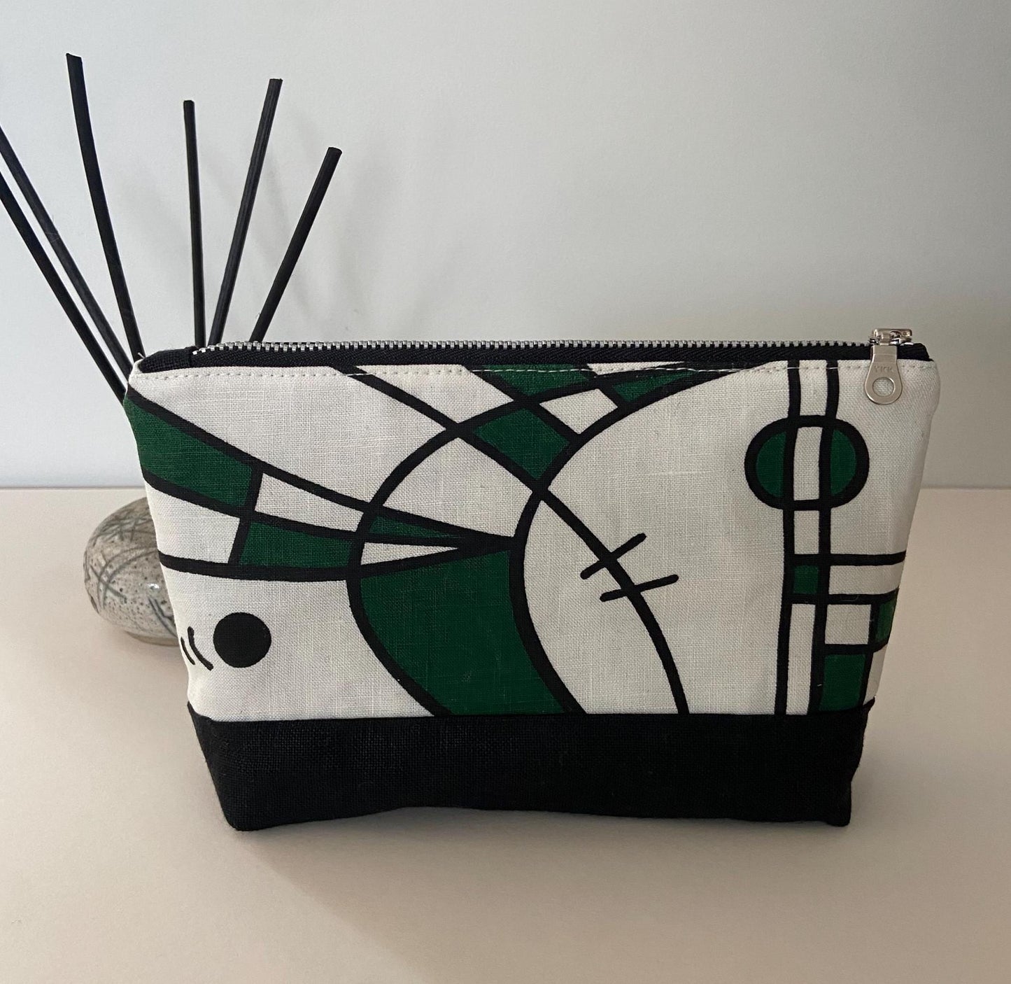Luna medium washbag