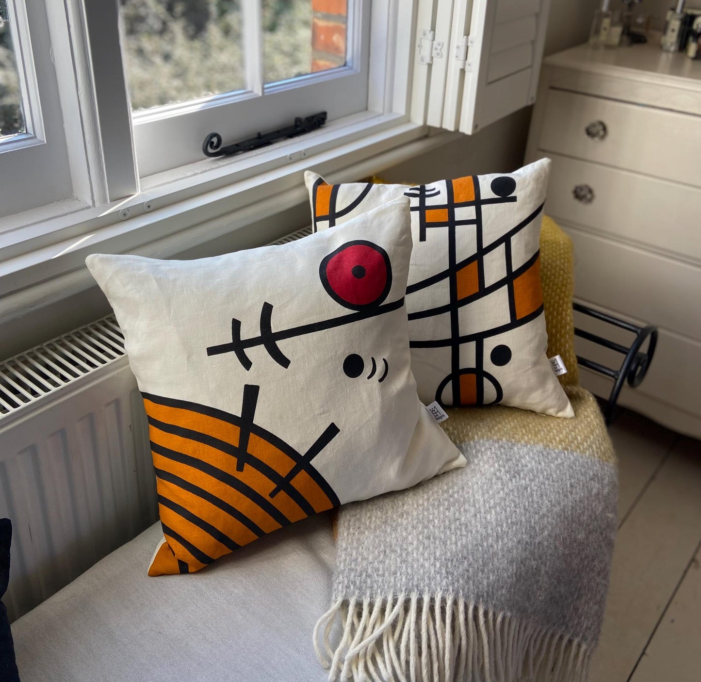 Orbit cushion
