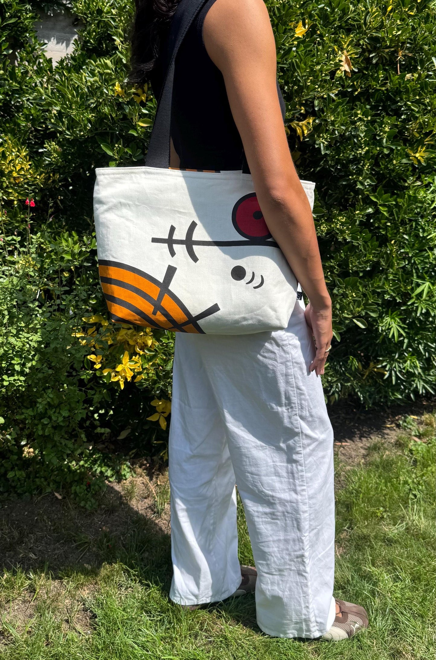 Orbit tote bag