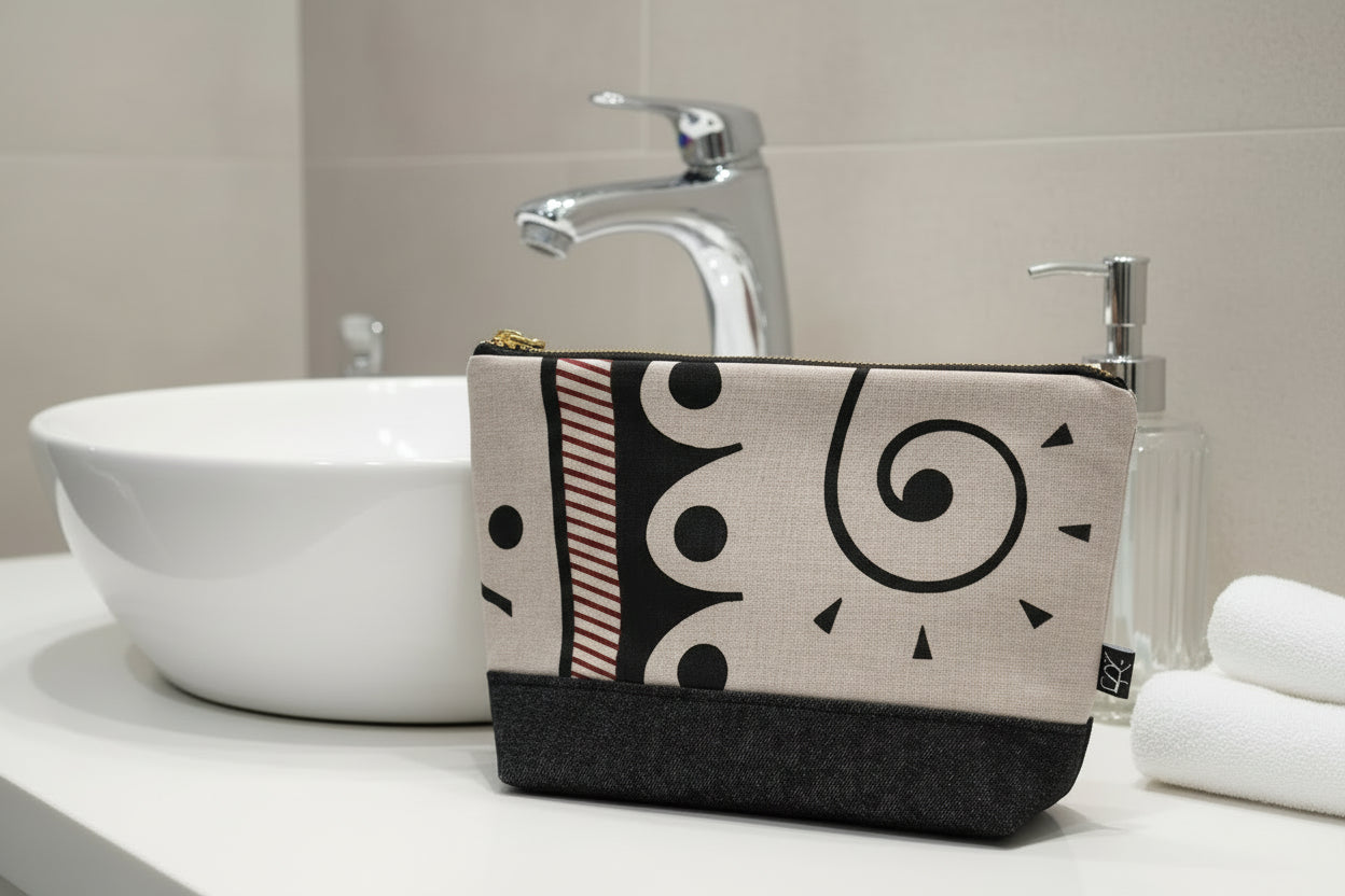 Jazz large washbag in deep red