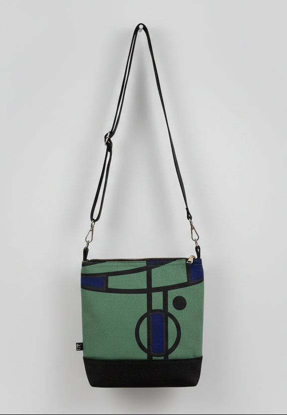 Curve cross-body bag in green