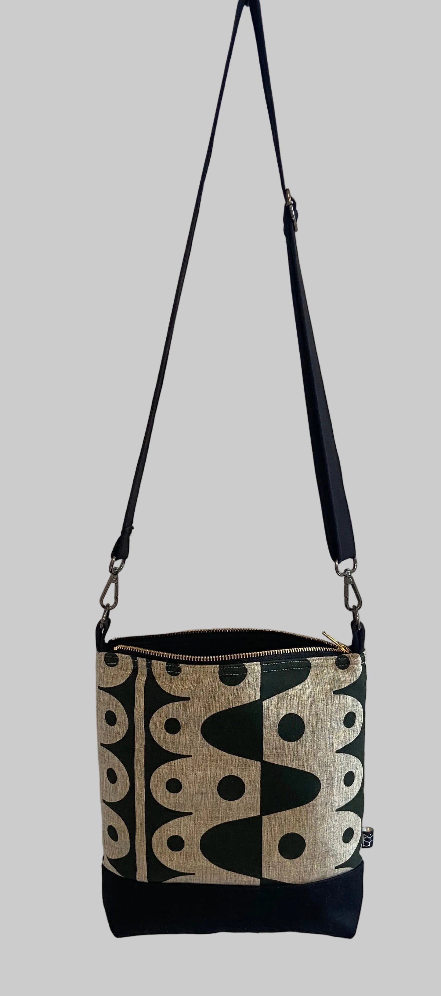 Rhythm Cross-body bag