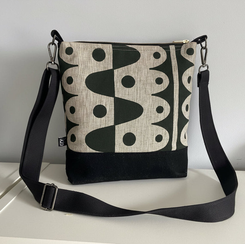 Rhythm Cross-body bag