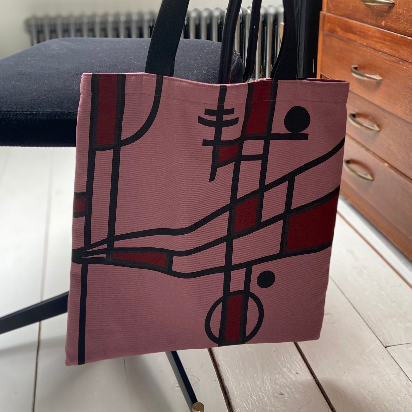 Foldable tote bag