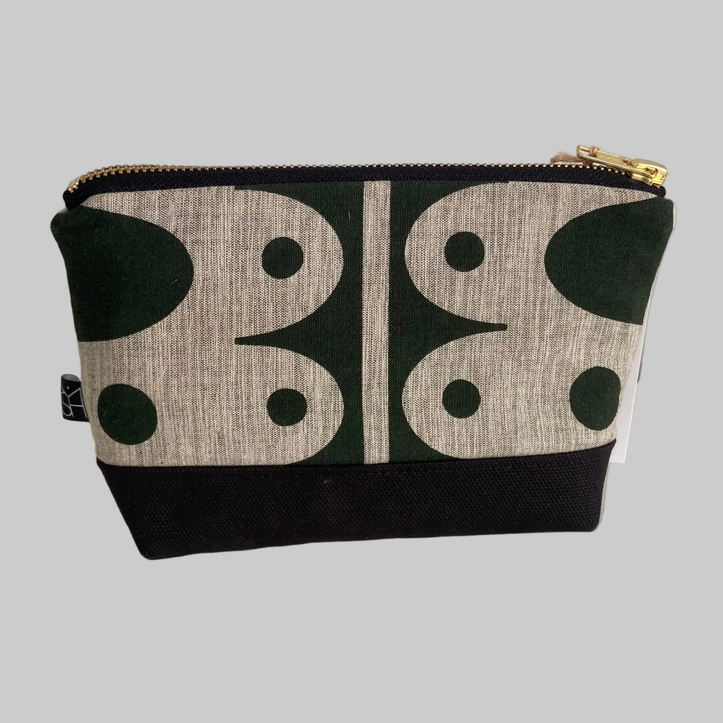 Rhythm medium washbag in green